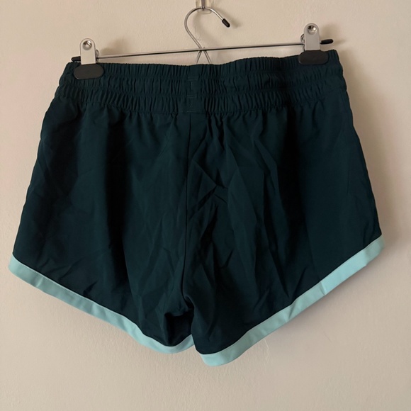 Reebok S Forest Green Workout Ready Shorts - Picture 3 of 7
